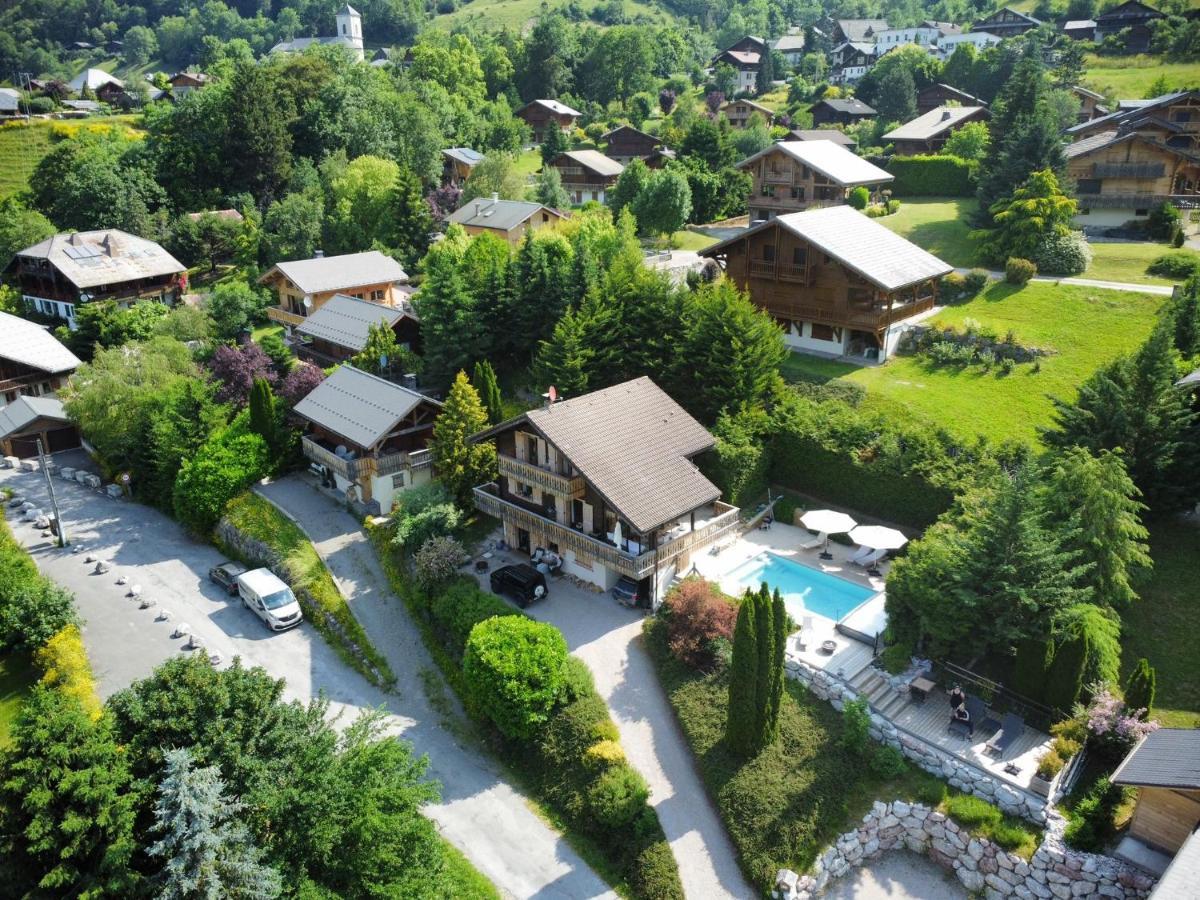 L'Ours Blanc Lodge Le Biot 外观 照片