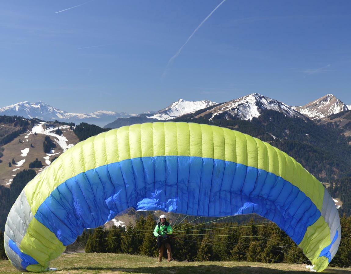 L'Ours Blanc Lodge Le Biot 外观 照片